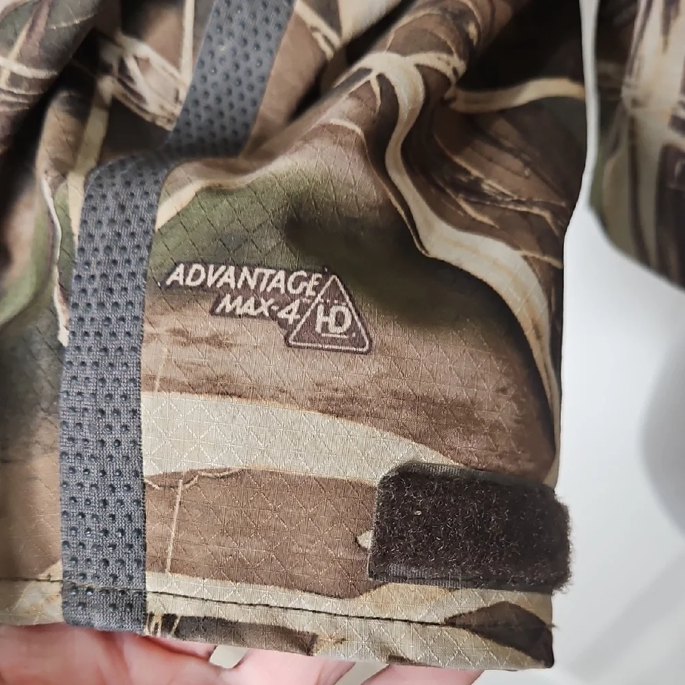 Columbia Men's PHG Omni Heat Tech Waterproof  Camouflage Jacket Size Medium
